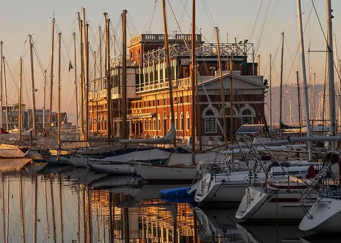 Ξενοδοχείο με διαμερίσματα Urbanauts Ginnastica Τεργέστη